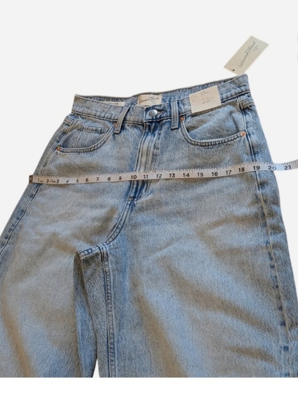 Universal Thread Light Blue Denim Jeans - Picture 5 of 13